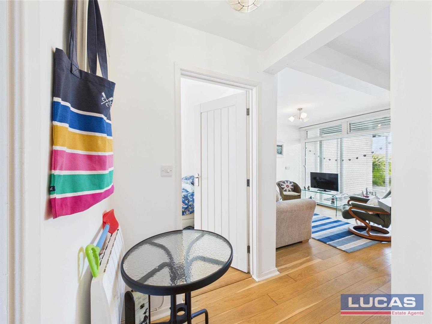 Capel Lodge, Ravenspoint Road, Trearddur Bay